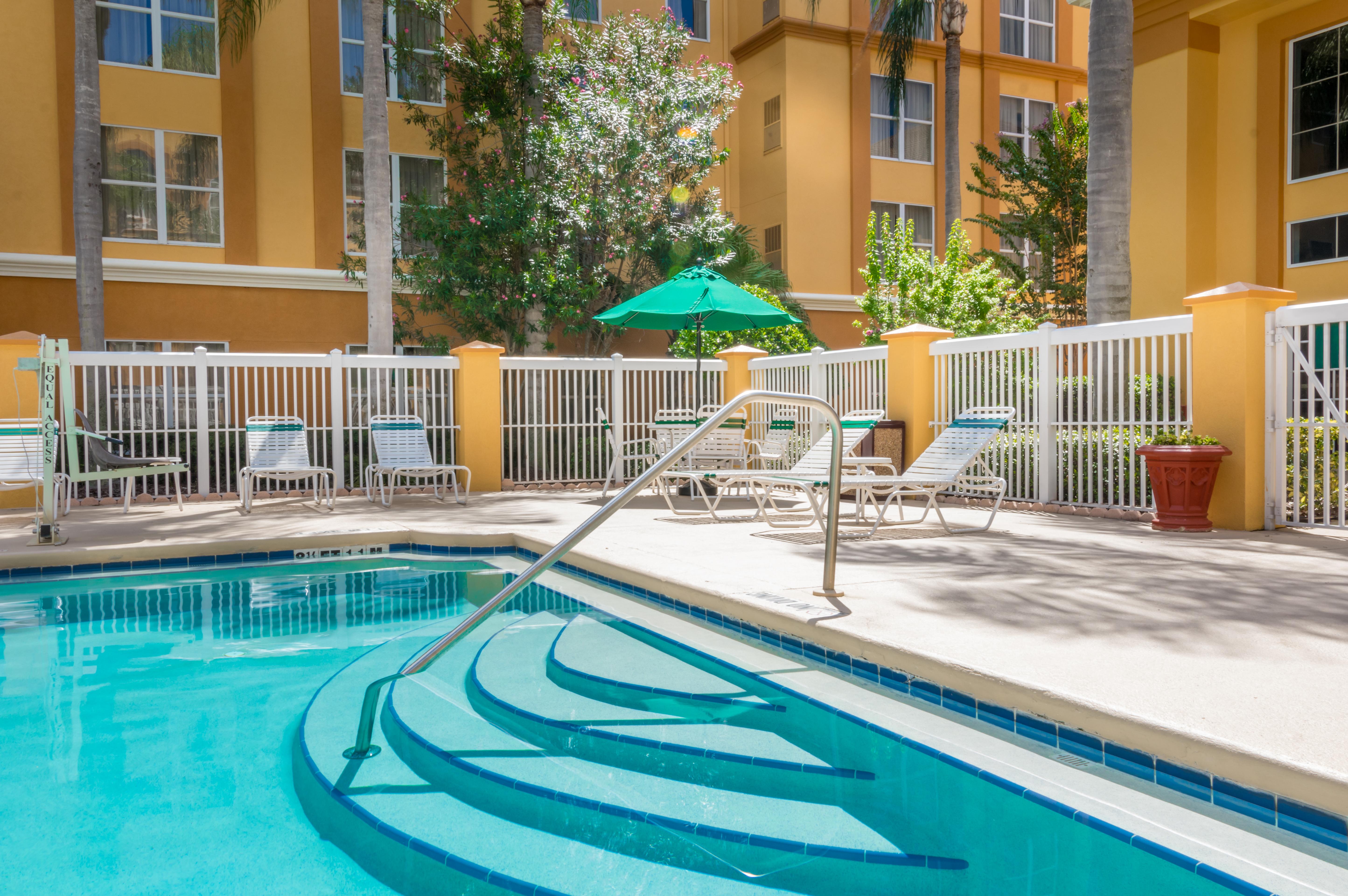 Surestay Plus By Best Western Orlando Lake Buena Vista Exteriér fotografie