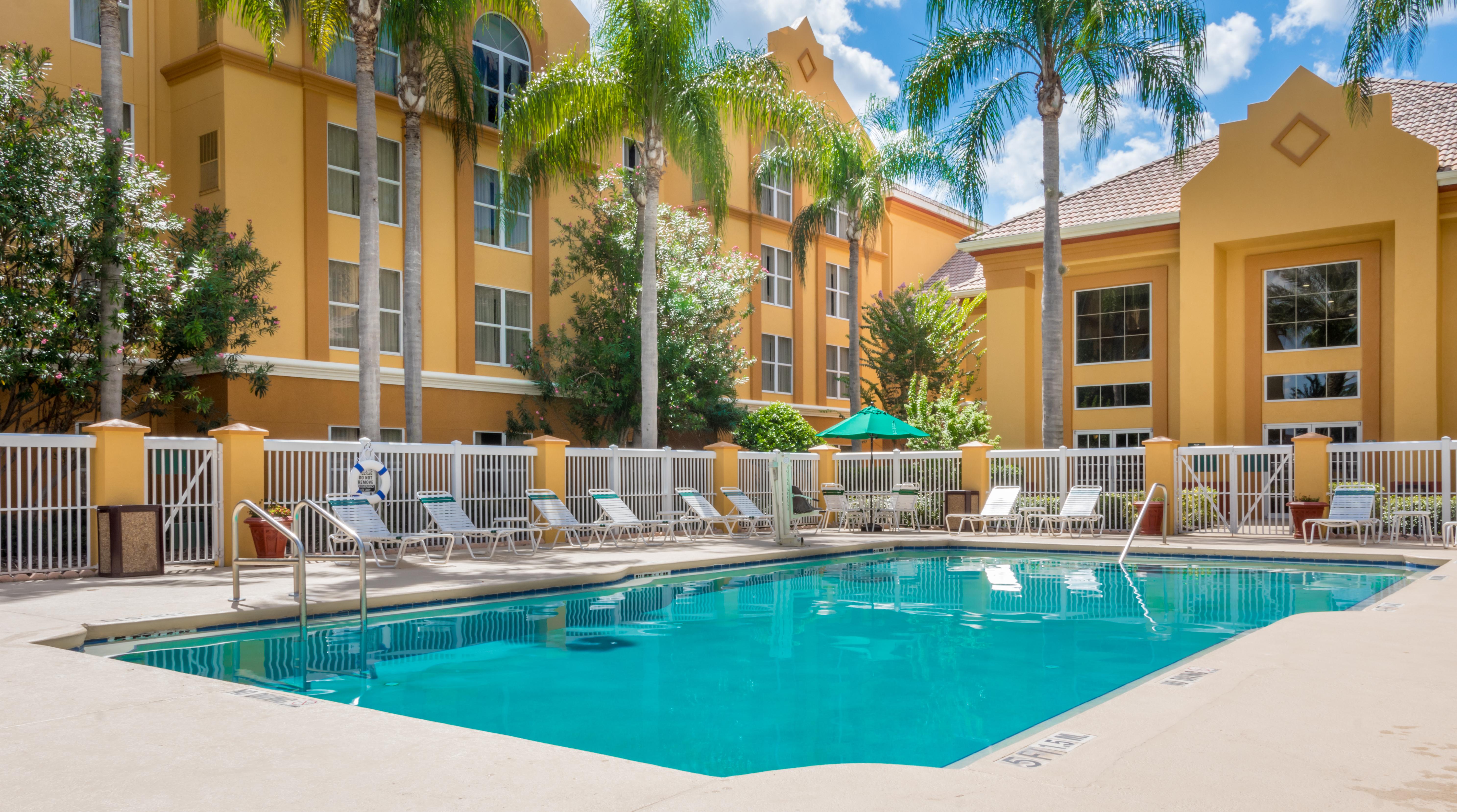 Surestay Plus By Best Western Orlando Lake Buena Vista Exteriér fotografie