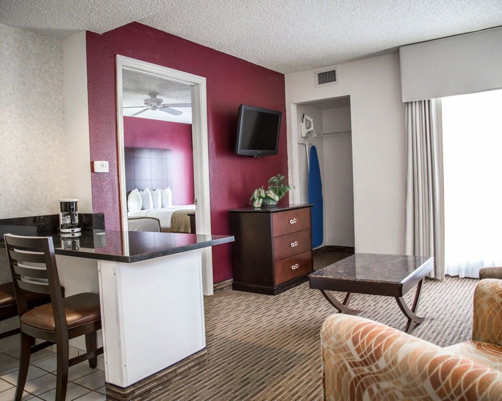 Surestay Plus By Best Western Orlando Lake Buena Vista Exteriér fotografie