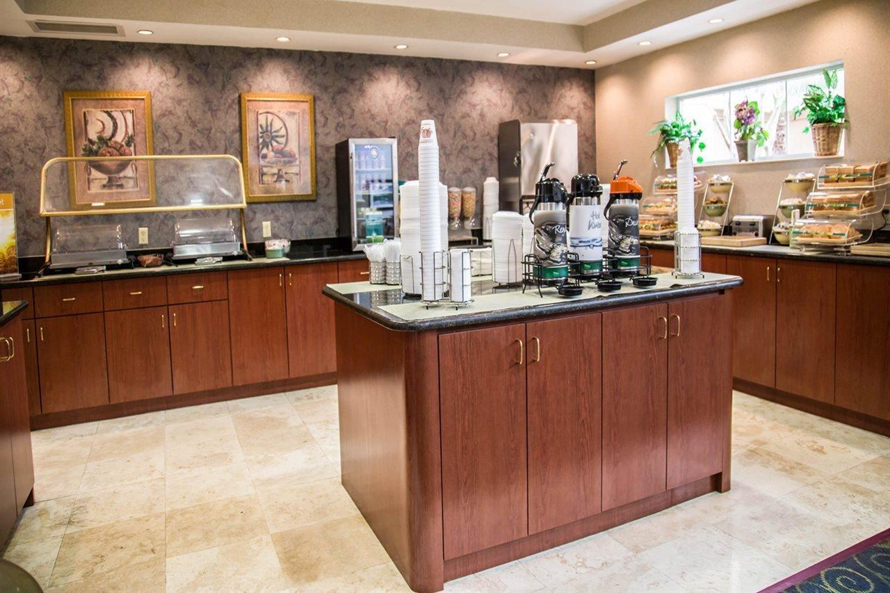 Surestay Plus By Best Western Orlando Lake Buena Vista Exteriér fotografie